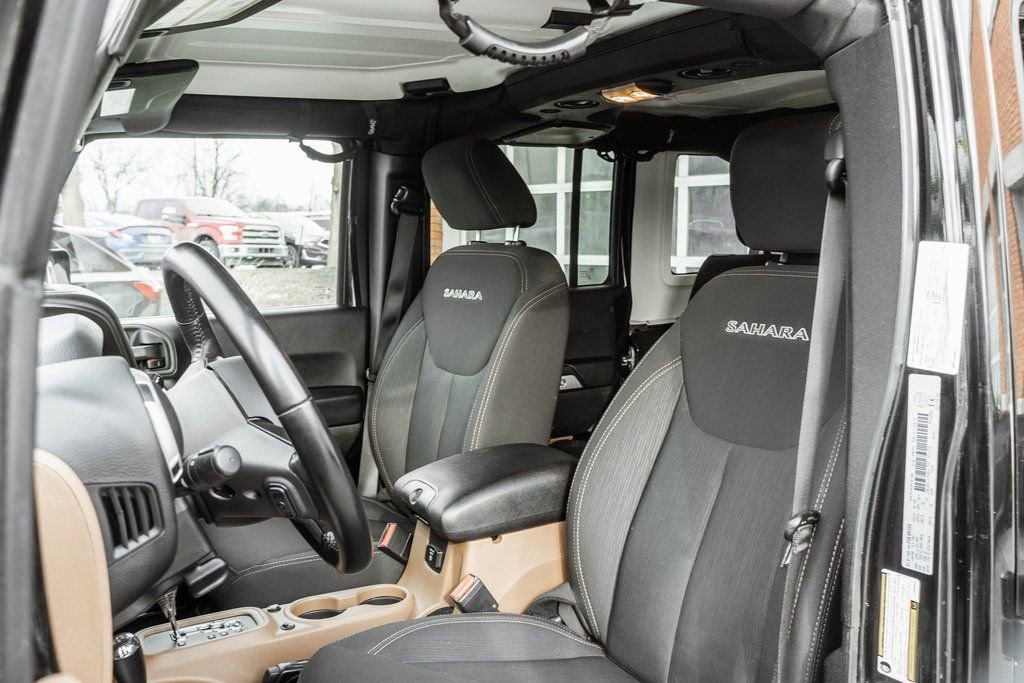 Used 2018 Jeep Wrangler Unlimited Sahara image 7