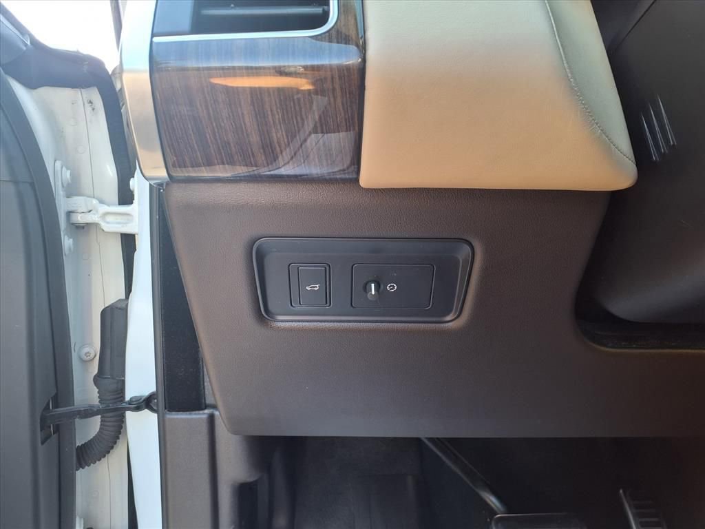 Used 2019 Land Rover Range Rover Sport Supercharged image 18