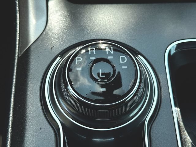 Used 2020 Ford Fusion SEL FWD image 15