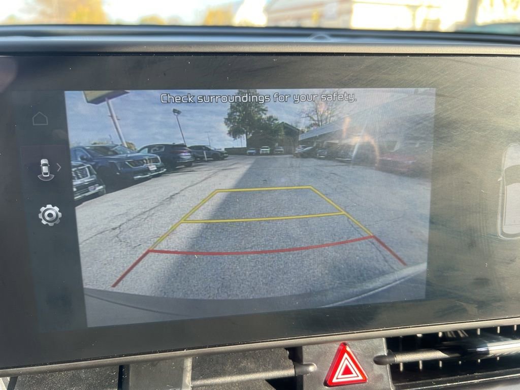 Certified 2025 Kia Sportage EX image 51