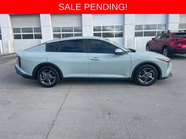 Used 2025 Kia K4 LXS image 6