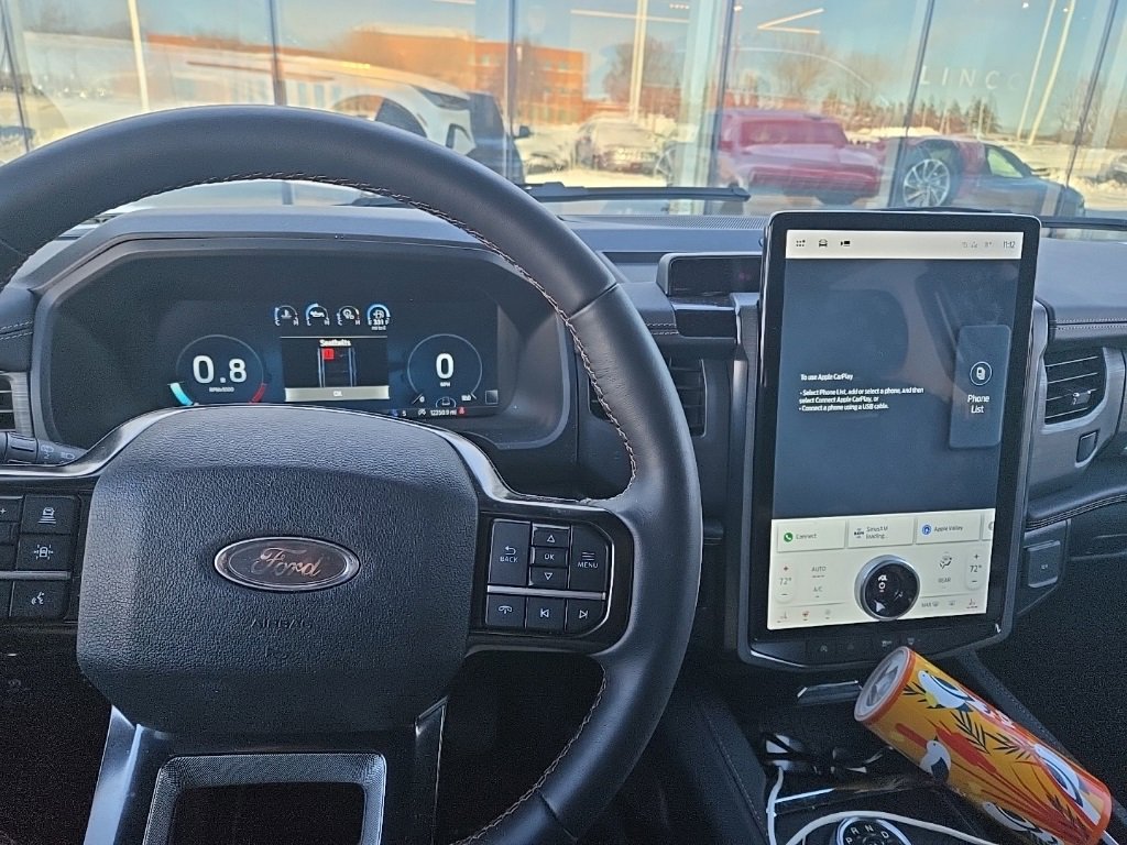 Used 2024 Ford Expedition Platinum image 8