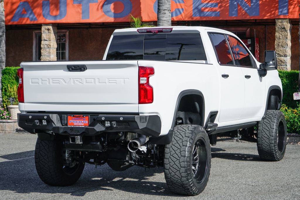 Used 2021 Chevrolet Silverado 3500 LTZ w/ LTZ Premium Package AWD/4WD image 10