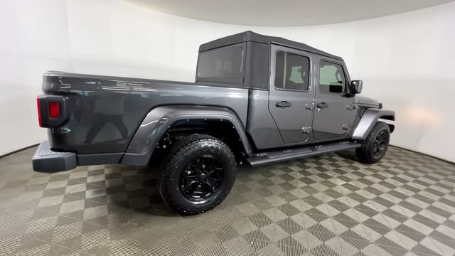 Used 2022 Jeep Gladiator Sport AWD/4WD image 4