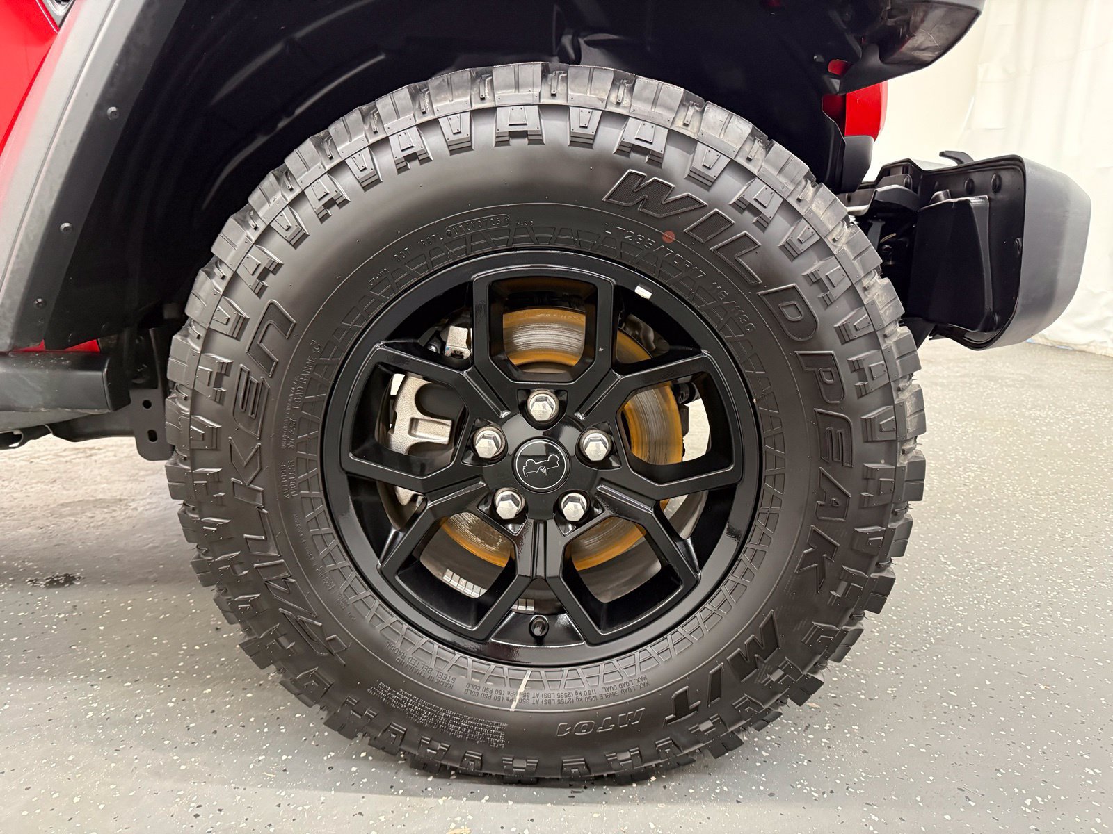 Used 2025 Jeep Wrangler Unlimited Sport AWD/4WD image 21