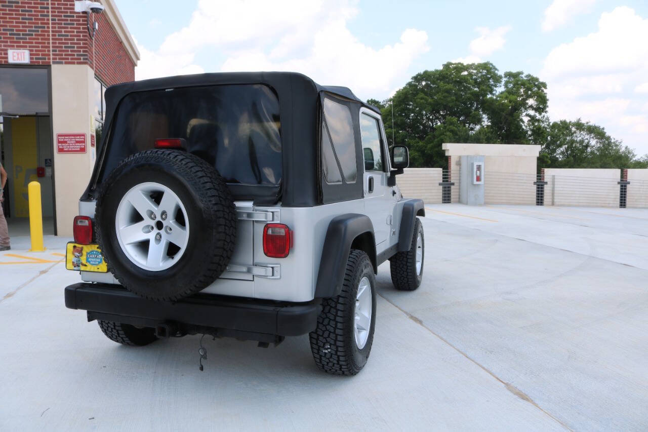 Used 2003 Jeep Wrangler Rubicon AWD/4WD image 37