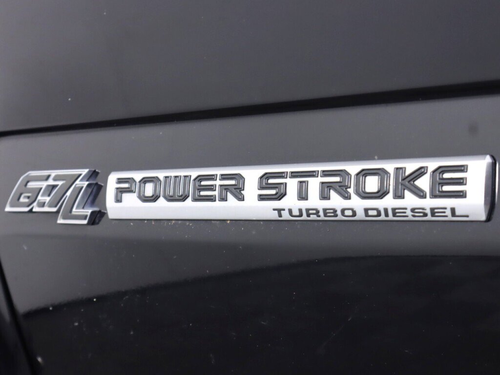 Used 2017 Ford F250 Lariat w/ FX4 Off-Road Package image 44