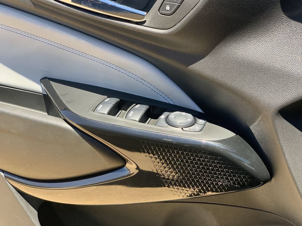 Certified 2024 Chevrolet Trax LT FWD image 21