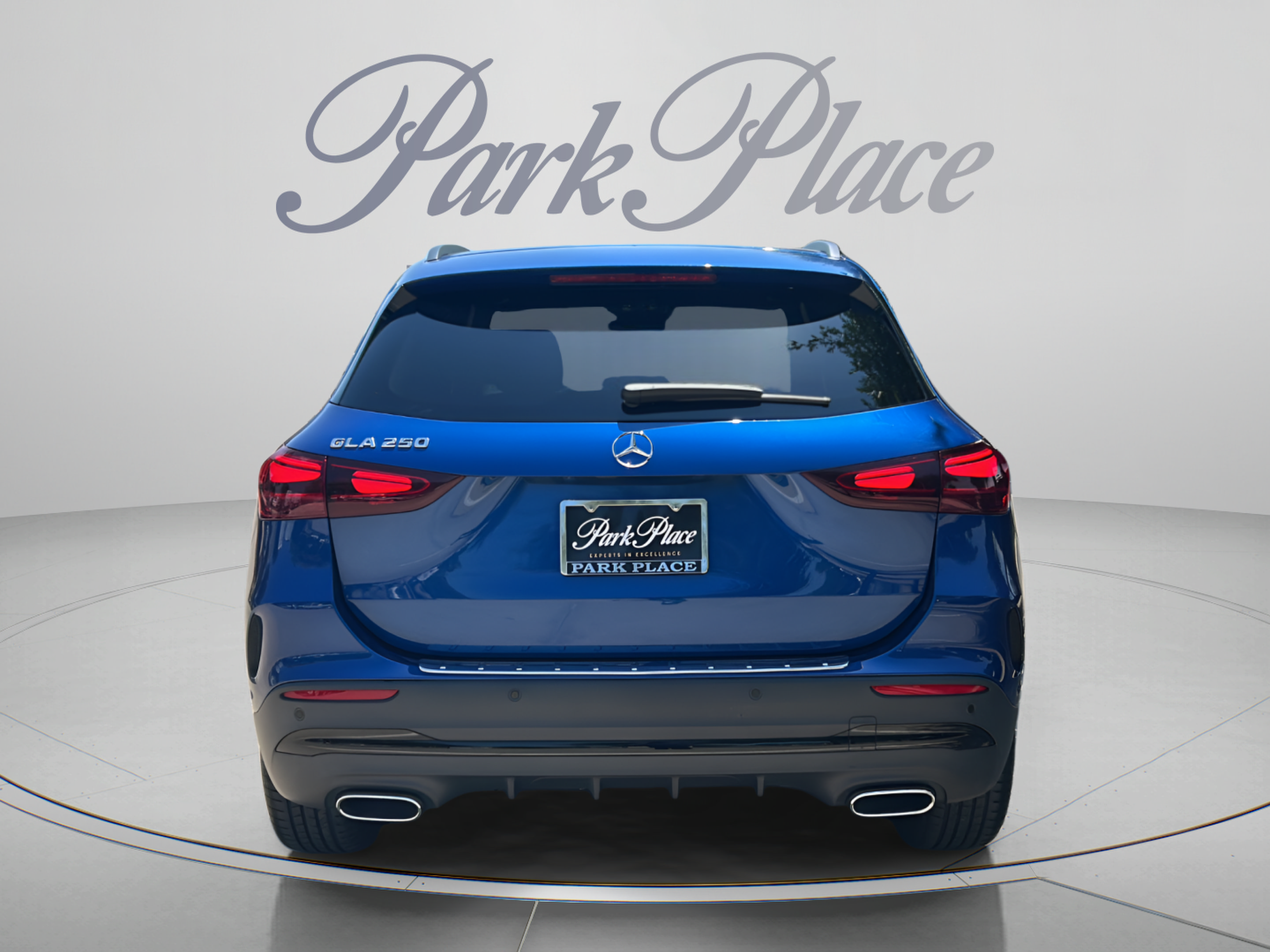 Used 2025 Mercedes-Benz GLA 250 image 4
