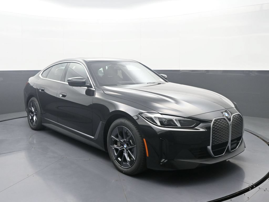 New 2026 BMW i4 xDrive40i w/ Premium Package AWD/4WD image 3
