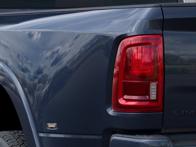 New 2026 RAM 3500 Limited AWD/4WD image 9