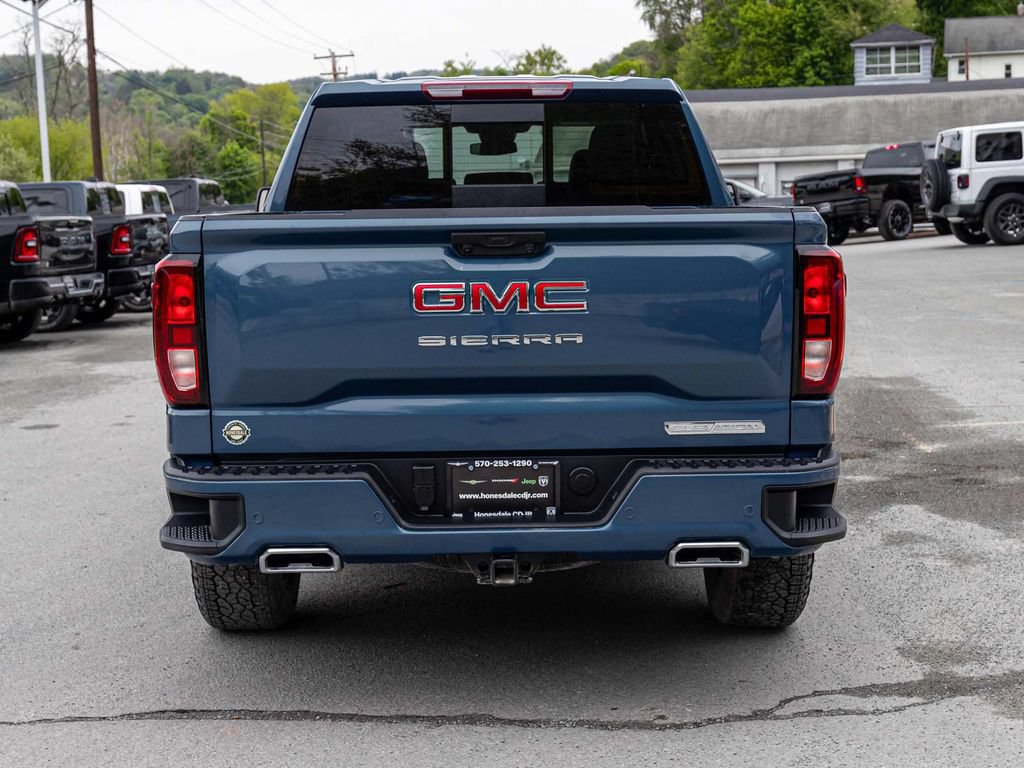 Used 2026 GMC Sierra 1500 Elevation w/ Elevation Premium Package AWD/4WD image 5