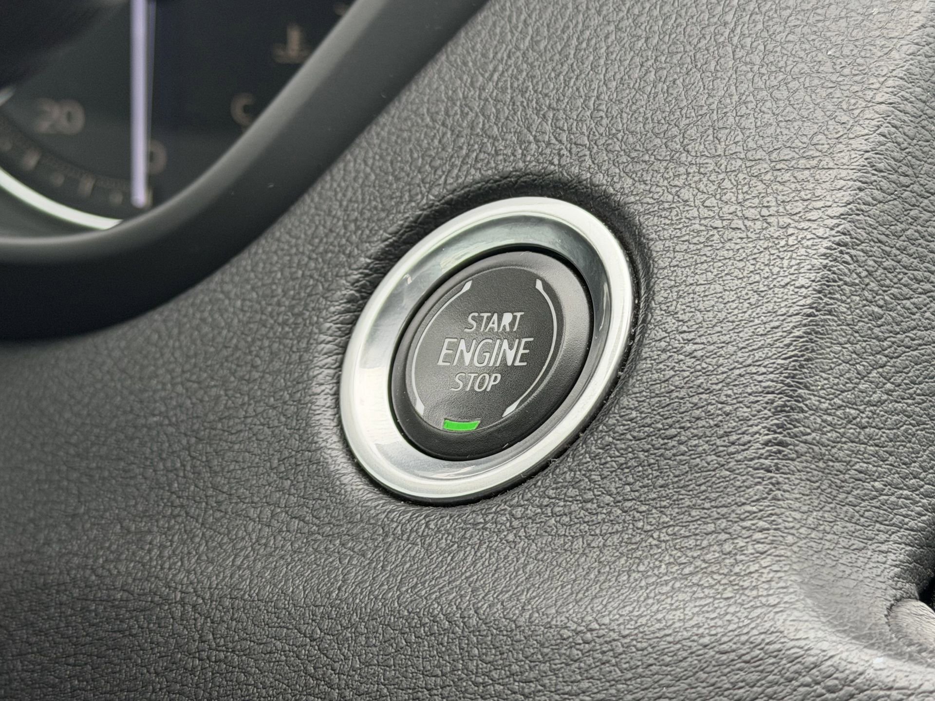 Used 2019 Cadillac XT4 Premium Luxury FWD image 31