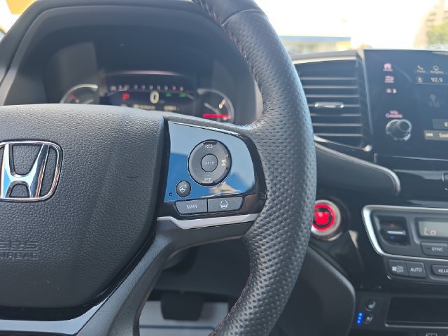 Used 2024 Honda Passport Black Edition image 21