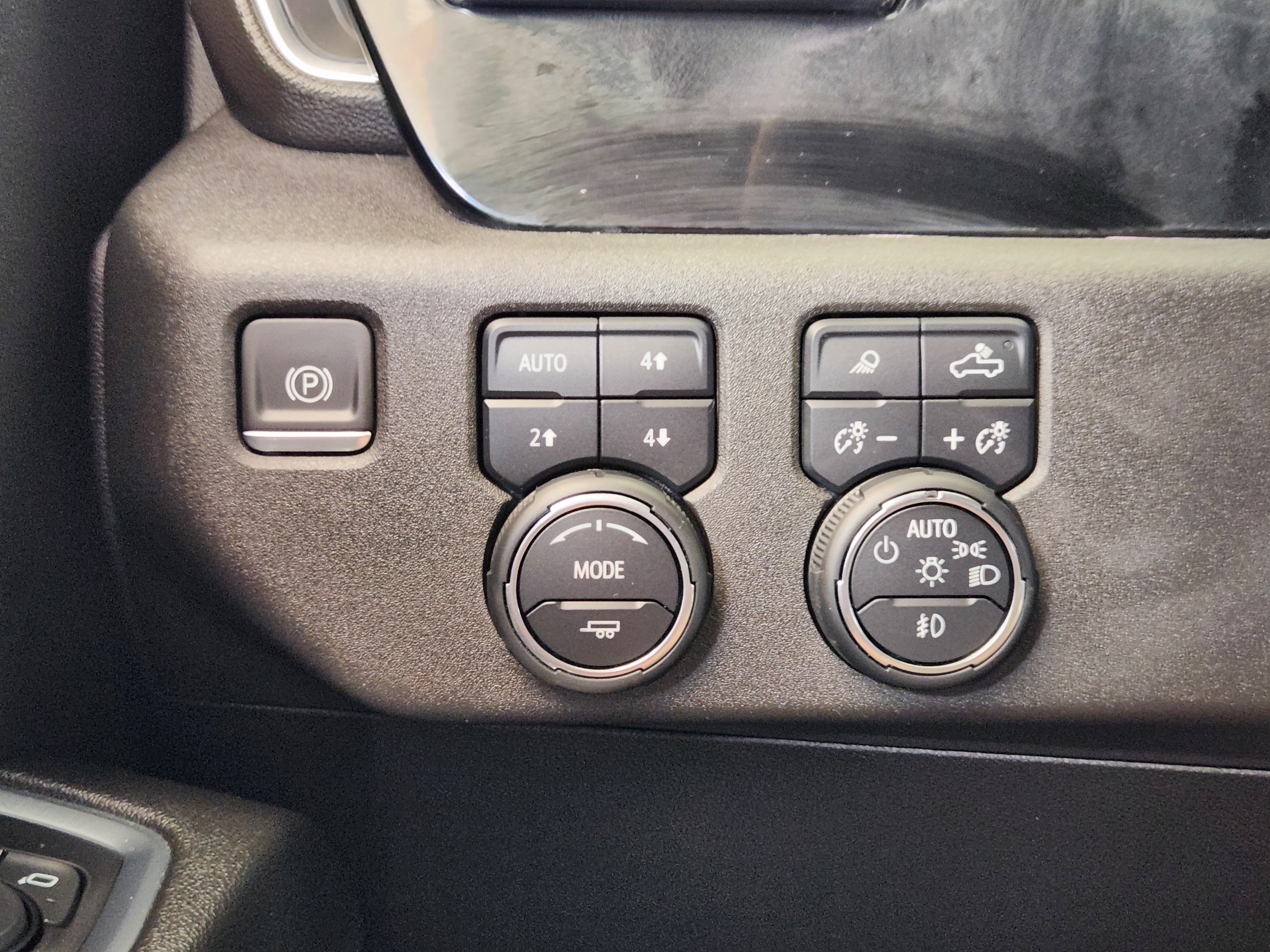 Used 2023 Chevrolet Silverado 1500 RST AWD/4WD image 23