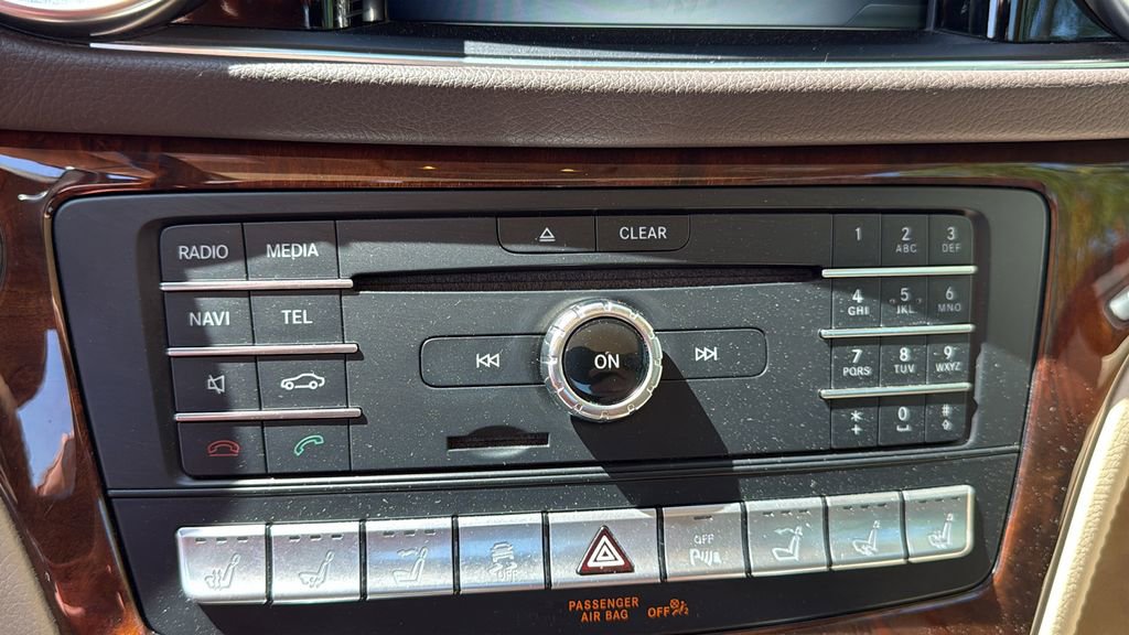 Certified 2024 Mercedes-Benz E 350 4MATIC Sedan image 25