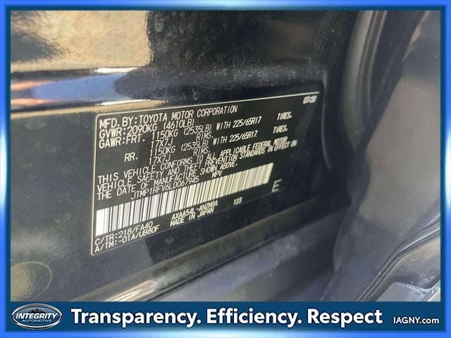 Used 2020 Toyota RAV4 XLE w/ All Weather Liner Package AWD/4WD image 18
