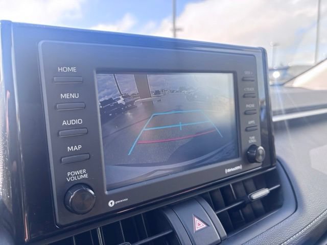 Used 2022 Toyota RAV4 XLE w/ XLE Grade Weather Package AWD/4WD image 23