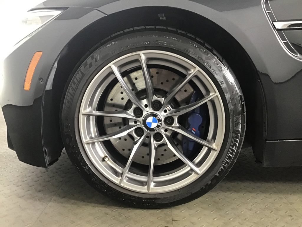 Used 2015 BMW M4 Convertible RWD image 43