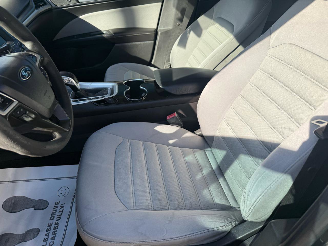 Used 2015 Ford Fusion S FWD image 10