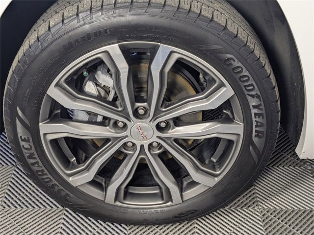 Used 2020 GMC Terrain Denali w/ Denali Premium Package image 8