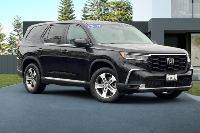 Used 2023 Honda Pilot EX-L image 2