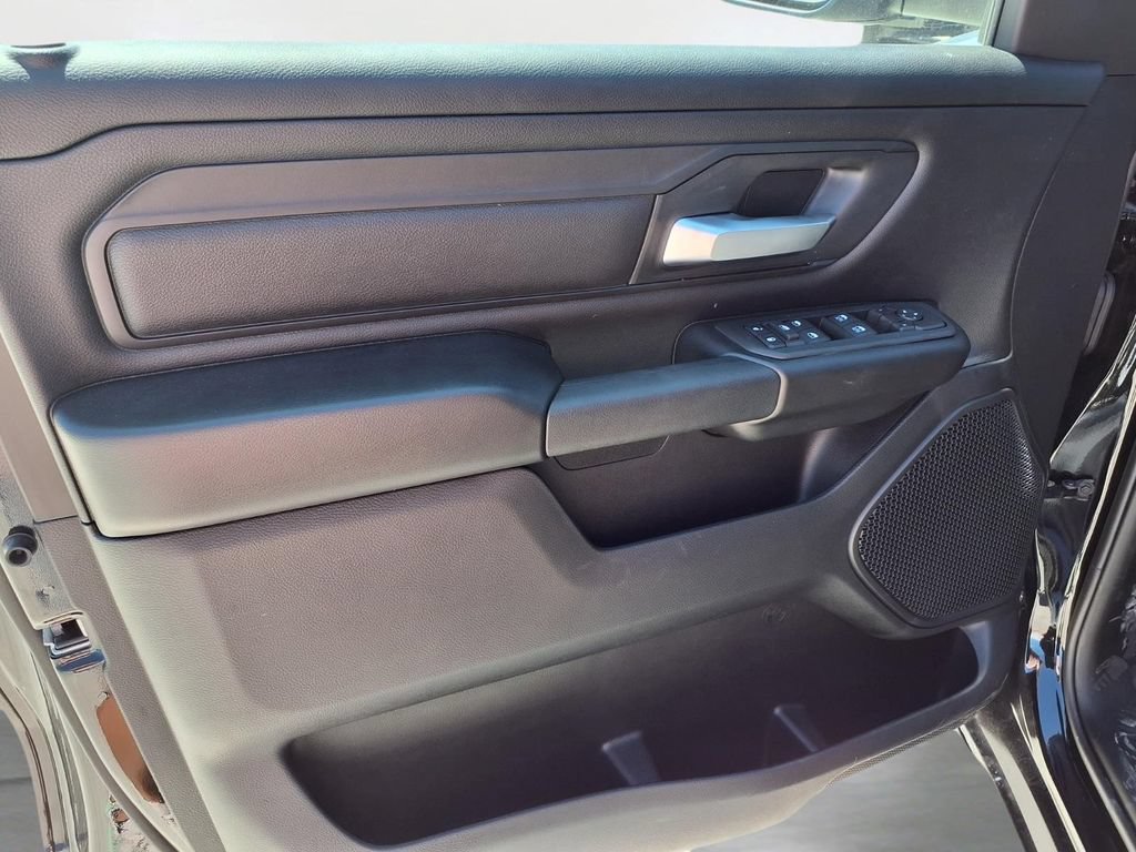New 2026 RAM 1500 Express AWD/4WD image 14