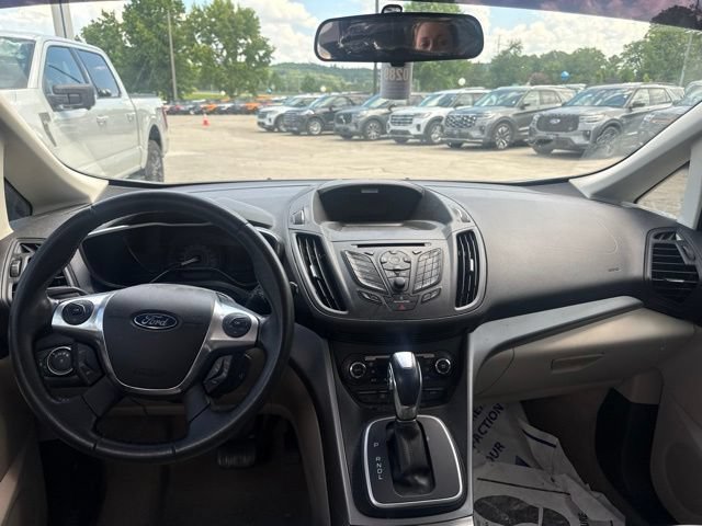 Used 2016 Ford C-MAX SE w/ Equipment Group 201A FWD image 16