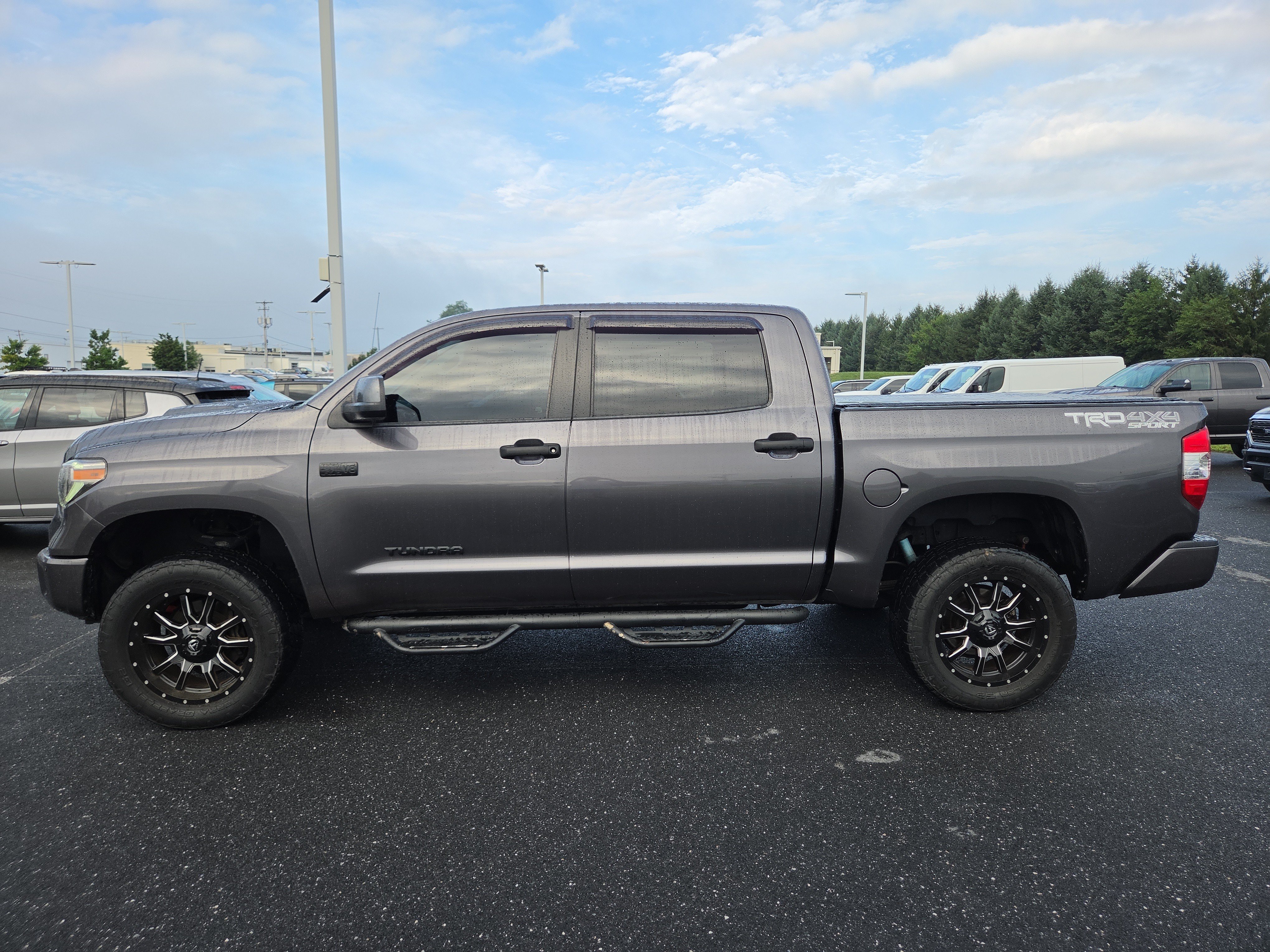 Used 2018 Toyota Tundra SR5 w/ TRD Sport Package AWD/4WD image 12