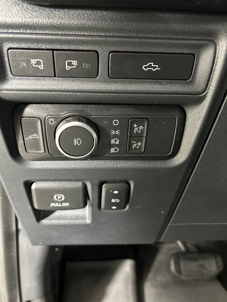 Used 2021 Ford F150 XLT w/ Equipment Group 302A High image 14