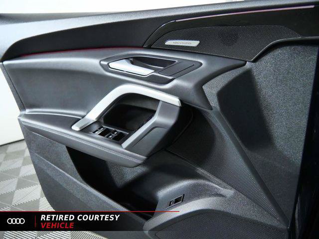 Used 2025 Audi Q5 Premium Plus w/ Premium Plus AWD/4WD image 27