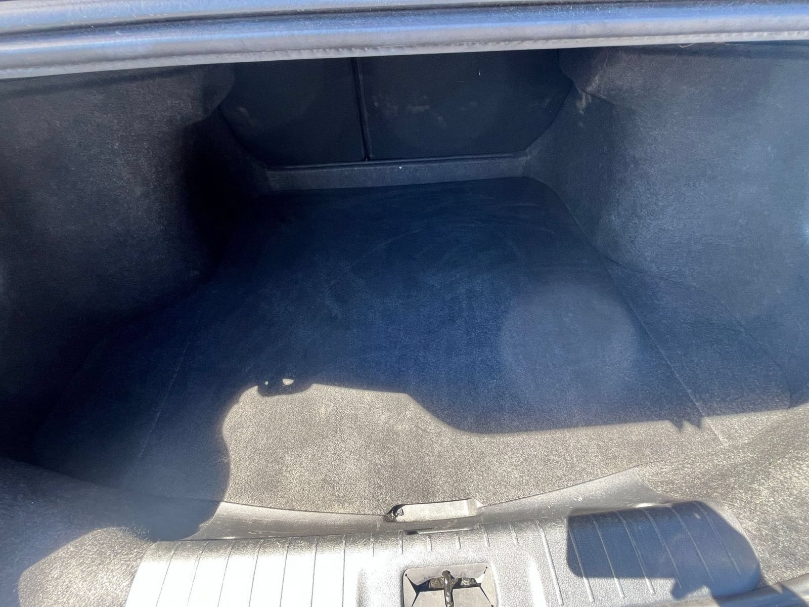 Used 2025 Nissan Sentra SV FWD image 26