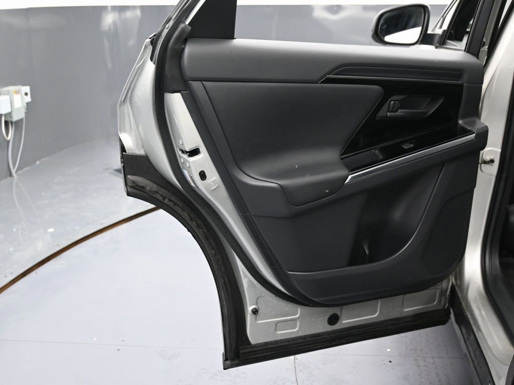 Used 2023 Toyota bZ4X Limited image 36