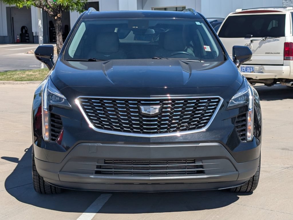 Used 2023 Cadillac XT4 Luxury w/ LPO, Onyx Lite Package AWD/4WD image 7