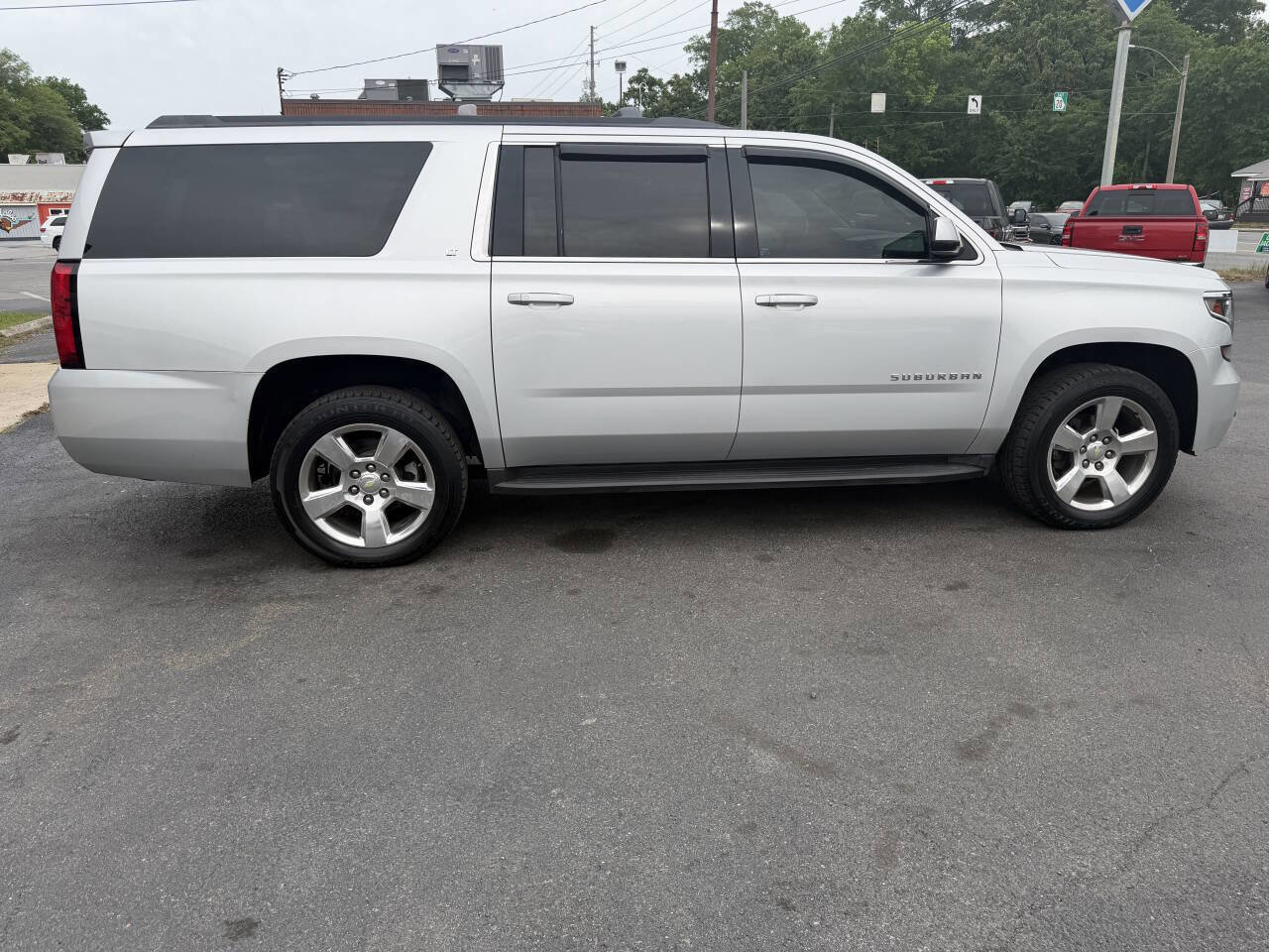 Used 2015 Chevrolet Suburban LT AWD/4WD image 7
