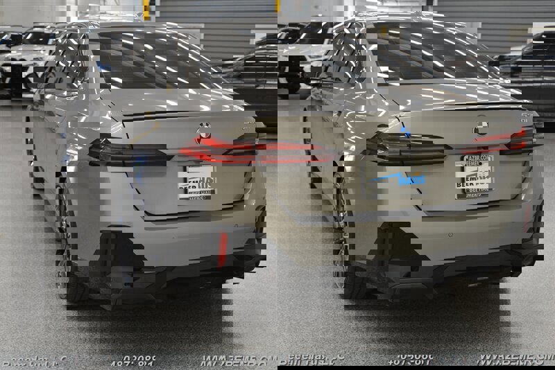 Used 2024 BMW 530i w/ M Sport Package image 11