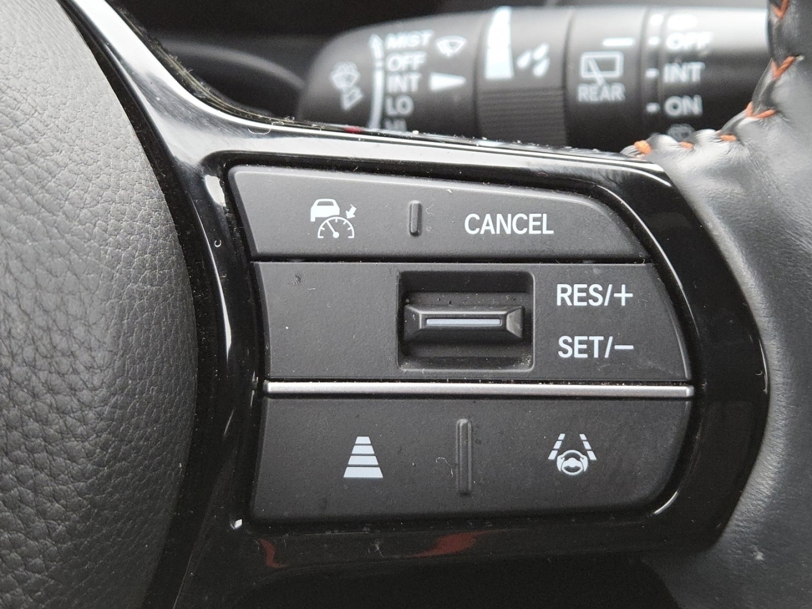 Used 2023 Honda HR-V Sport image 9