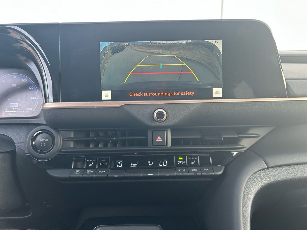 Used 2024 Toyota Crown image 17