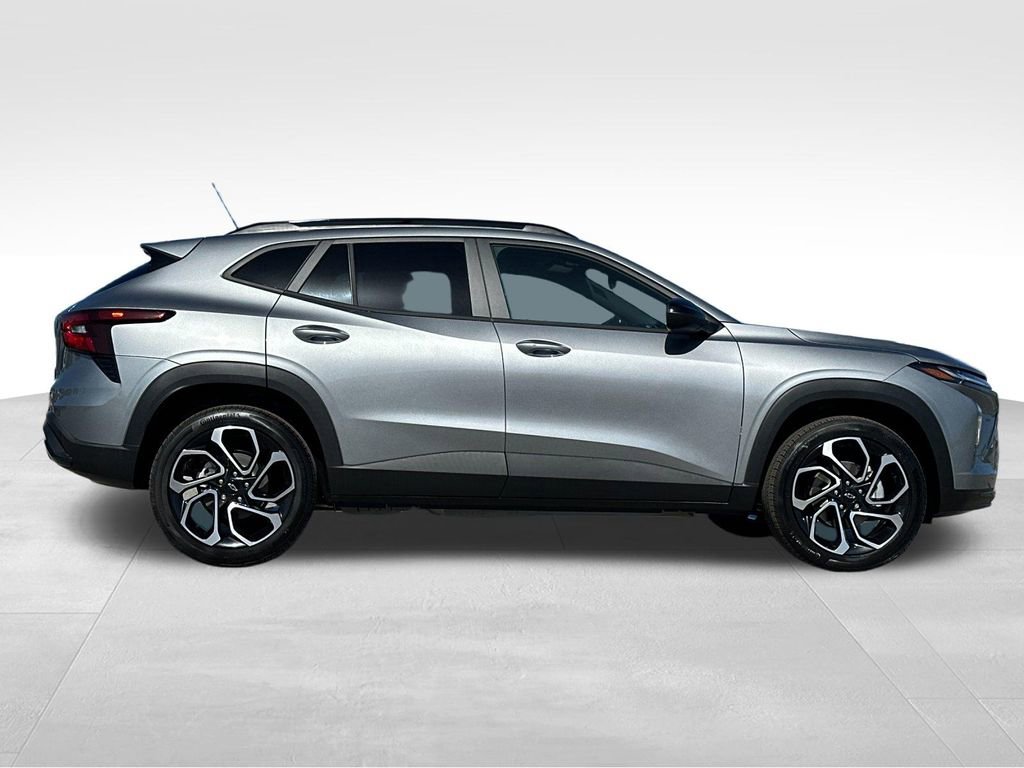 New 2026 Chevrolet Trax RS w/ Driver Confidence Package image 6