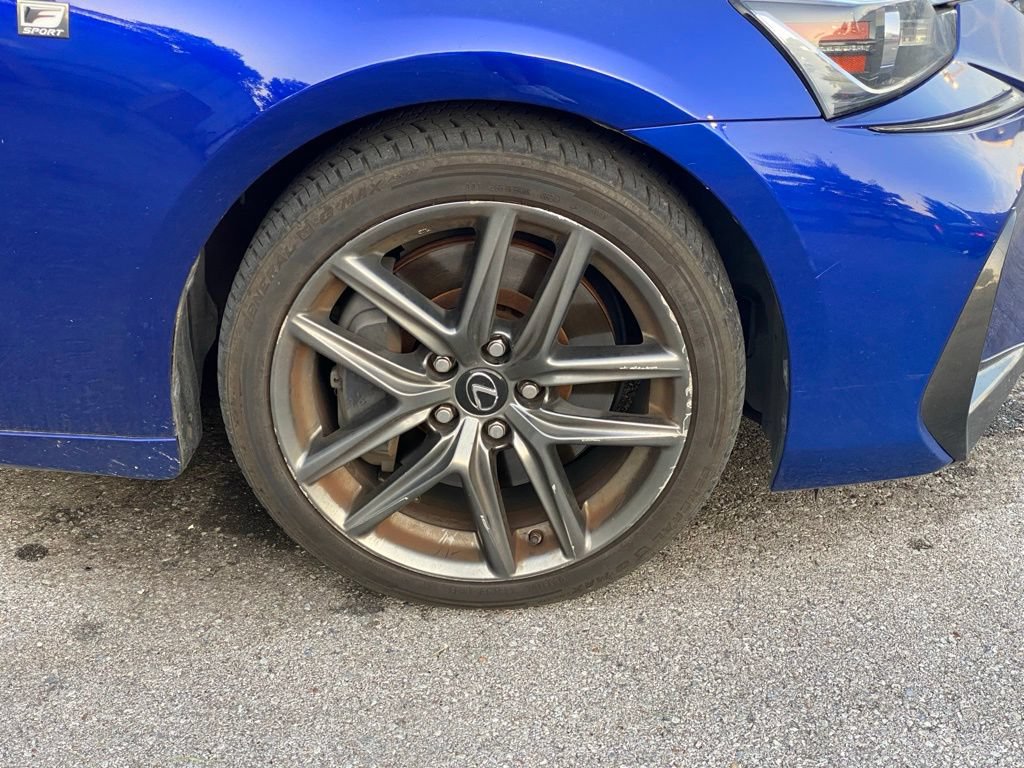 Used 2018 Lexus IS 350 F Sport RWD image 5