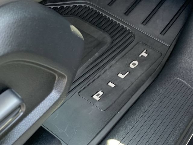 Used 2025 Honda Pilot EX-L image 15