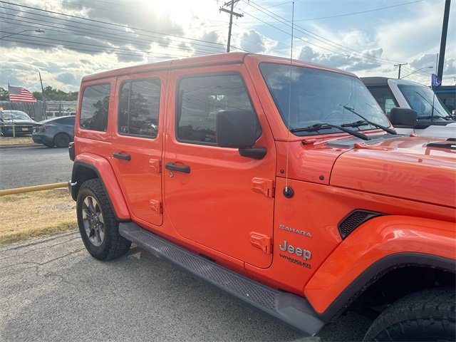Used 2018 Jeep Wrangler Unlimited Sahara w/ Safety Group image 35