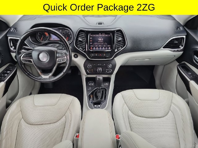 Used 2019 Jeep Cherokee Limited w/ Luxury Group AWD/4WD image 8