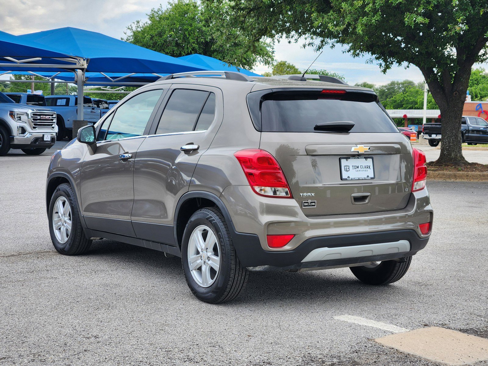 Used 2020 Chevrolet Trax LT w/ LT Convenience Package FWD image 4