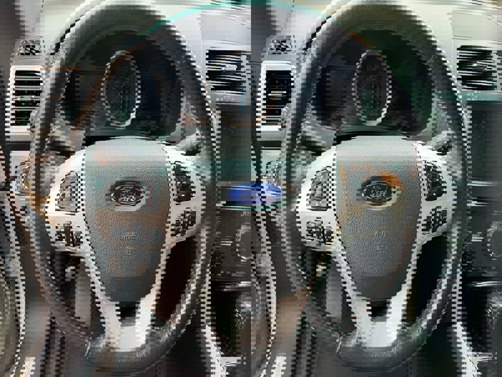 Used 2014 Ford Explorer Limited w/ Equipment Group 301A image 12