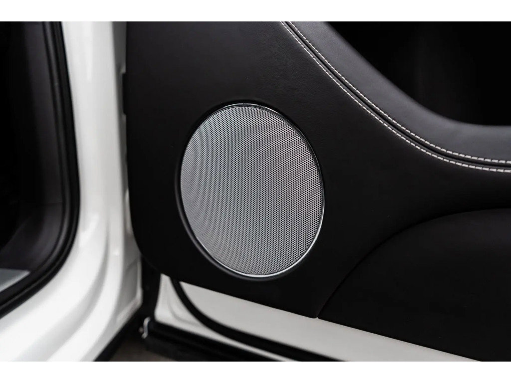 Certified 2022 Bentley Bentayga image 41