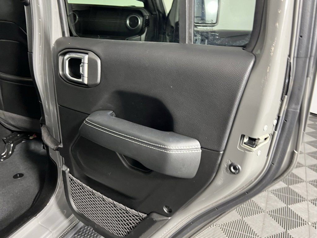 Certified 2022 Jeep Wrangler Unlimited Sahara w/ LED Lighting Group image 31