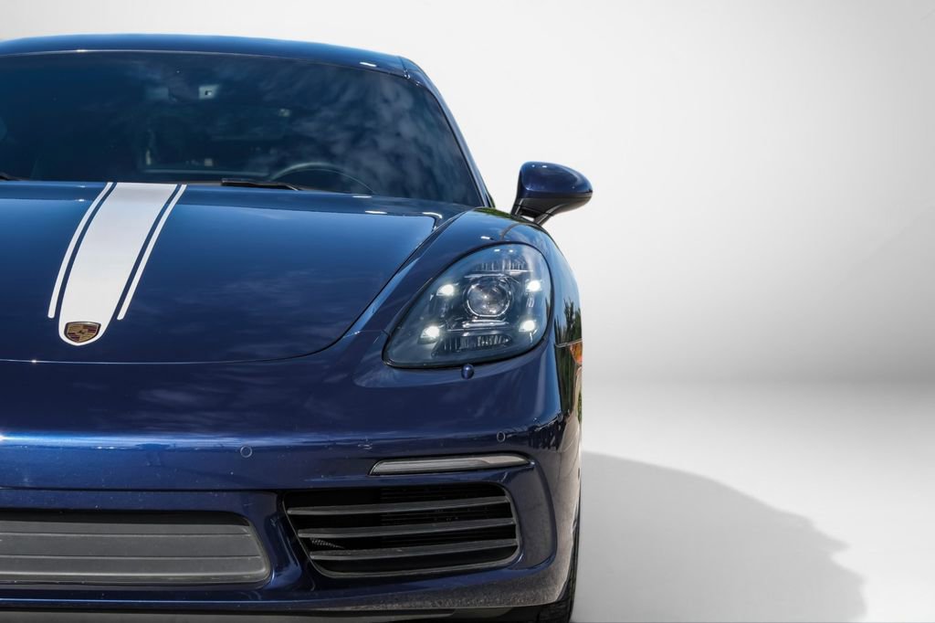 Used 2025 Porsche 718 Cayman RWD image 40