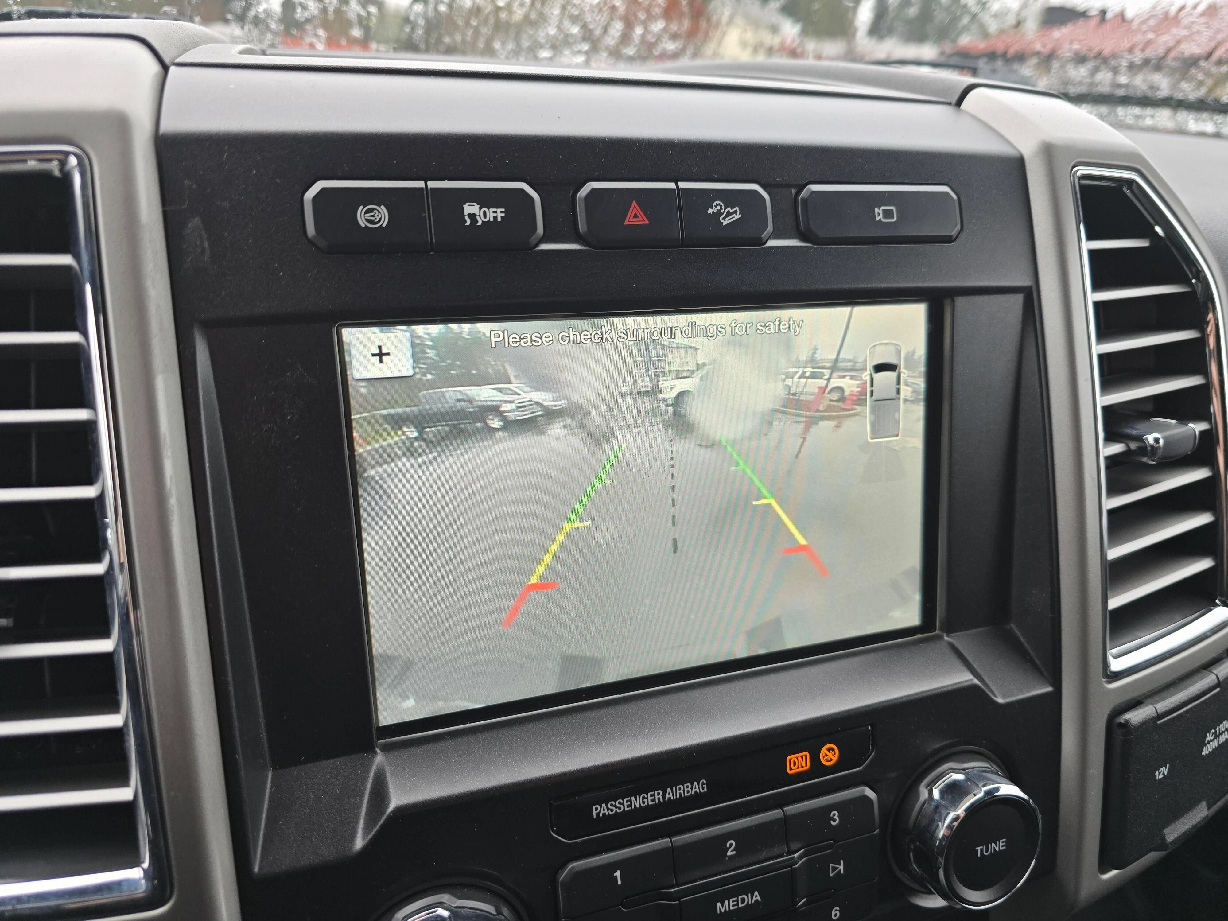 Used 2017 Ford F250 Lariat w/ Lariat Value Package AWD/4WD image 20