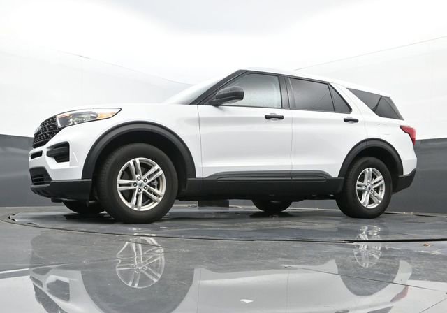 Used 2022 Ford Explorer 4WD w/ Class IV Trailer Tow Package image 12